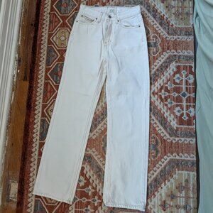 BDG Cowboy Jean in white, size 24